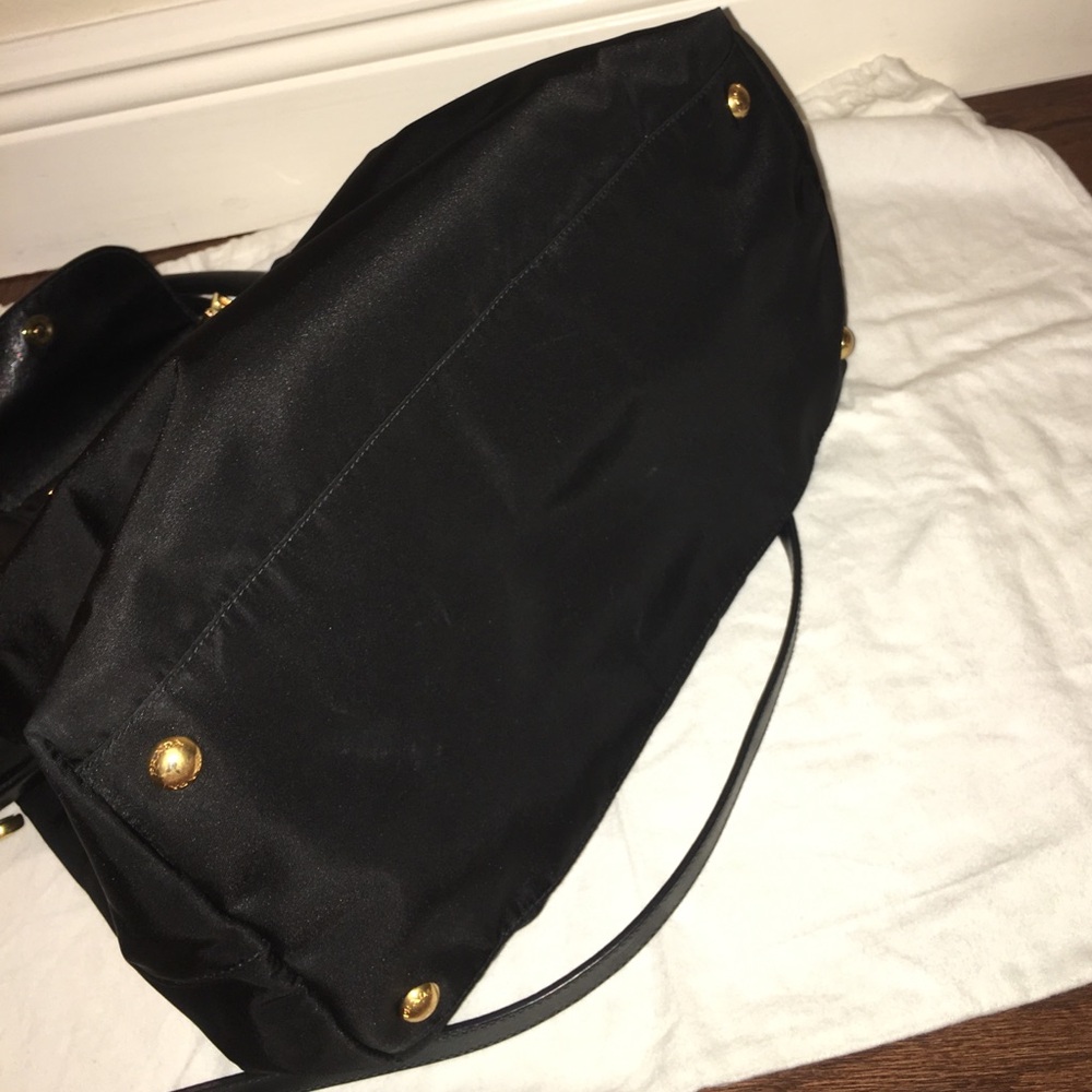 Prada Tote Bag with Crossbody Strap - Picture 6 of 9